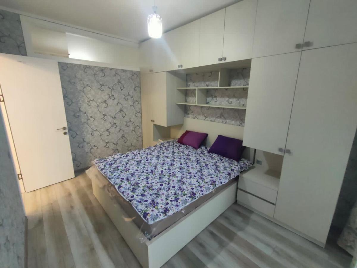 Ferienwohnung Lilia Batumi Exterior foto